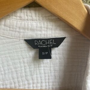 🆕 Rachel Roy Gauzey Button down NWOT